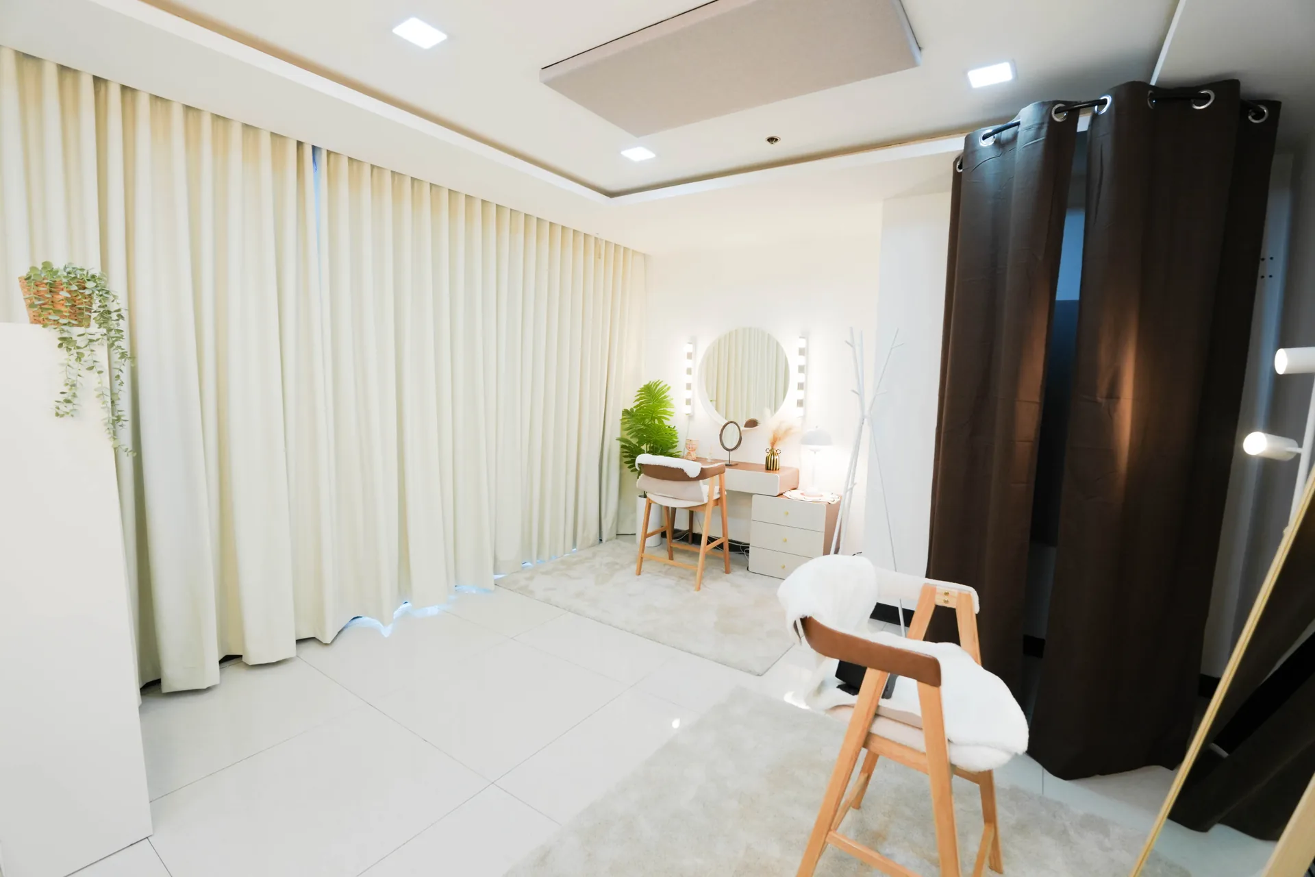 Studio 1